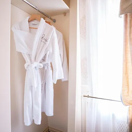 Kavalier Boutique 4* Lviv