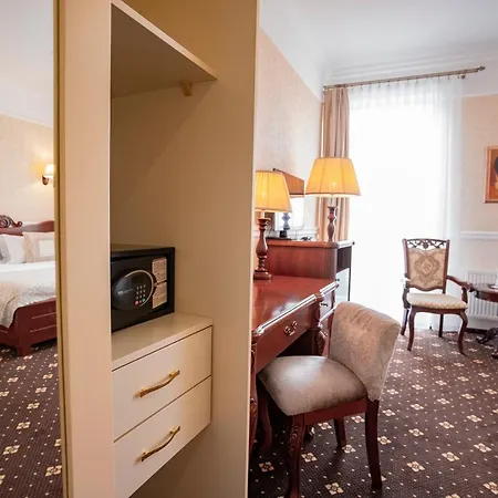 Hotel Kavalier Boutique 4*