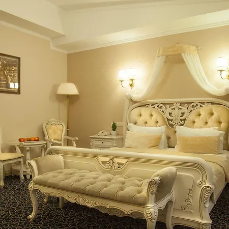Kavalier Boutique Hotel 4*