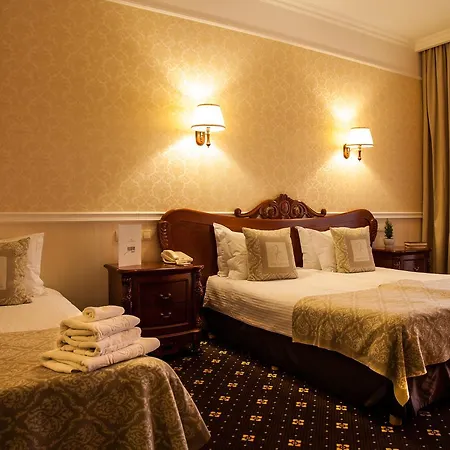 Kavalier Boutique Hotel 4*