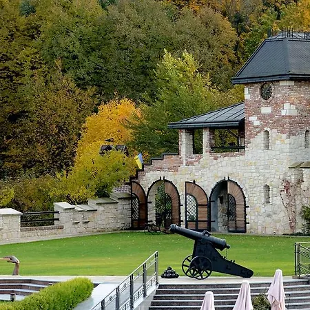 Kavalier Boutique 4* Lviv